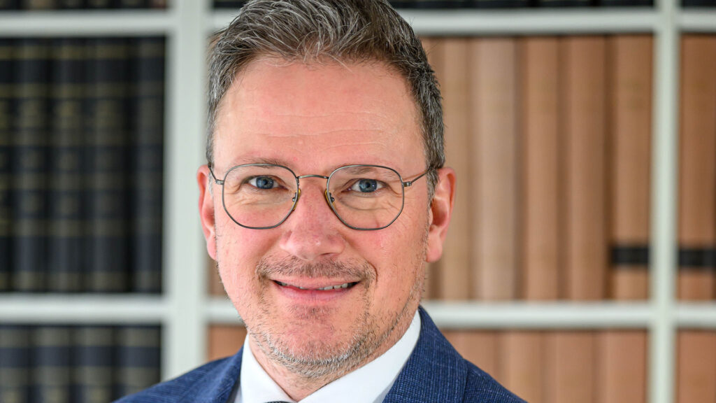 Rechtsanwalt Müller-Benz: Fachanwalt für Arbeitsrecht
